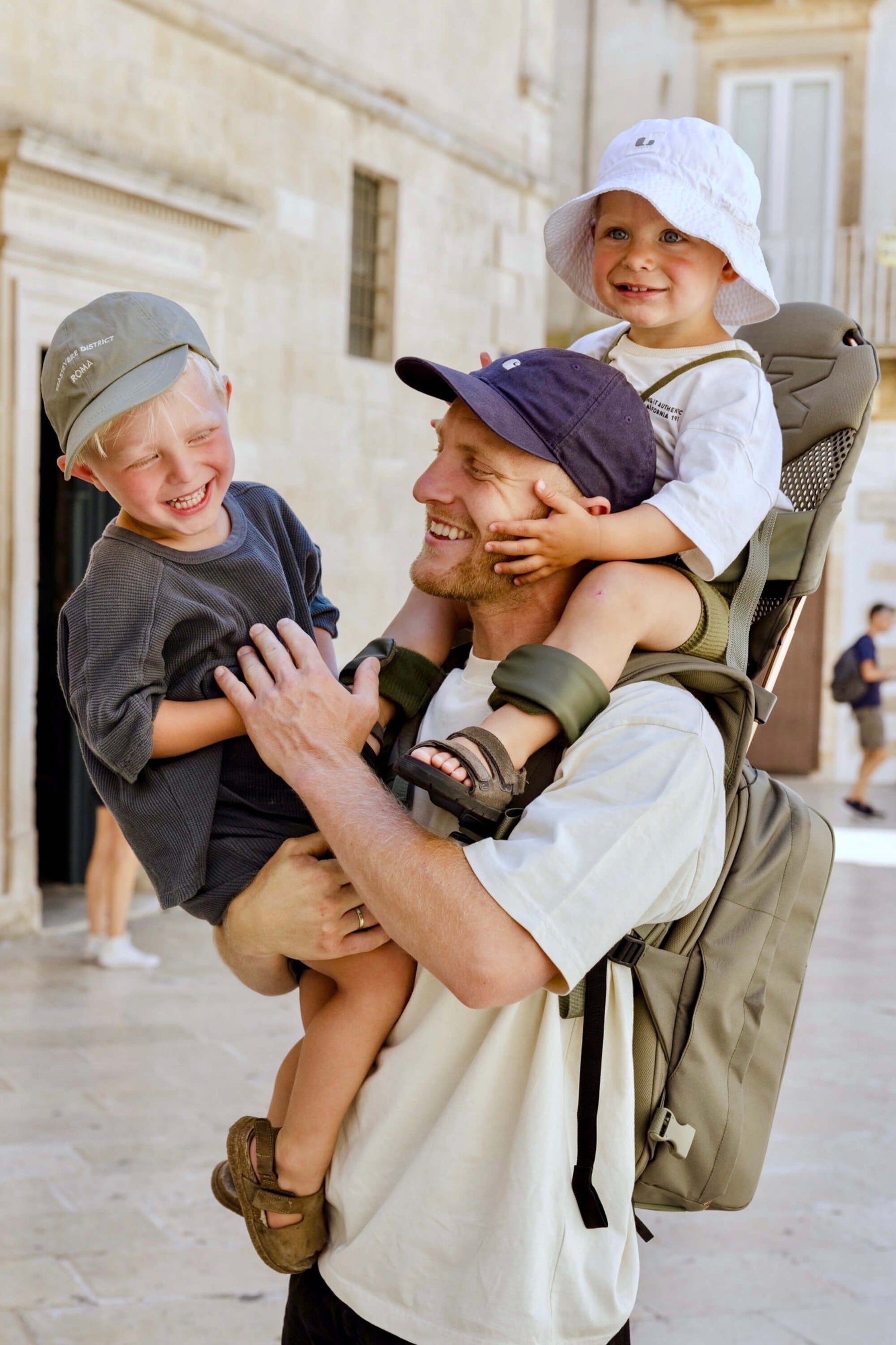 Mochila de Ombro G5 + Guarda Sol Integrável + Mochila Hero