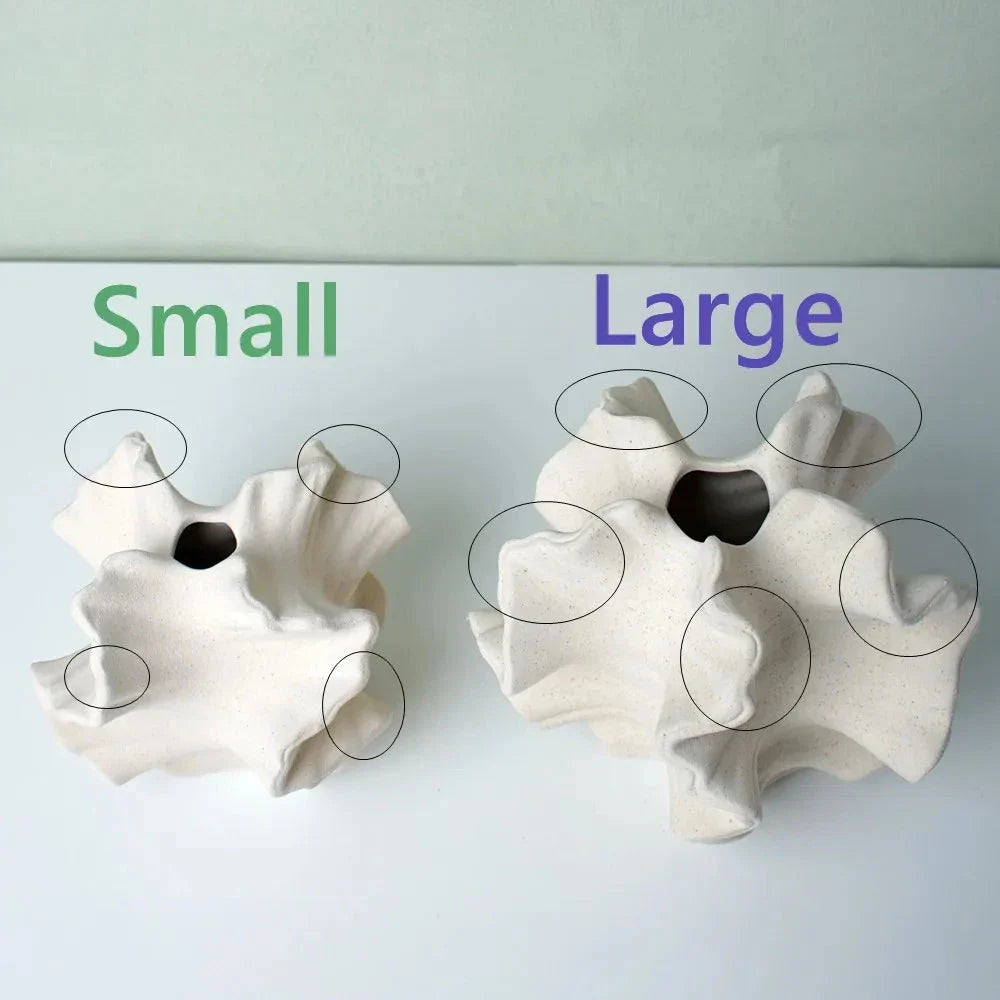 Escultura em Resina Vaso Decorativo para Flores - eFlix